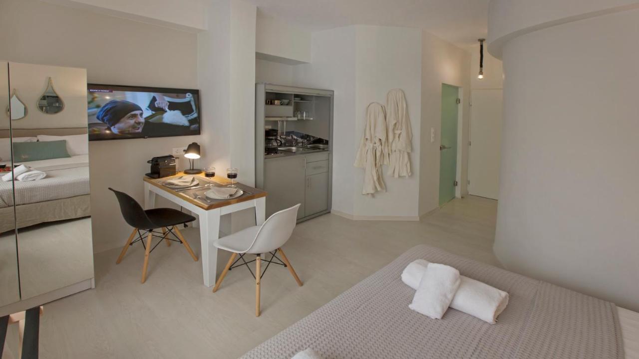 Ermou Stylish Suites By Ghh Atény Exteriér fotografie